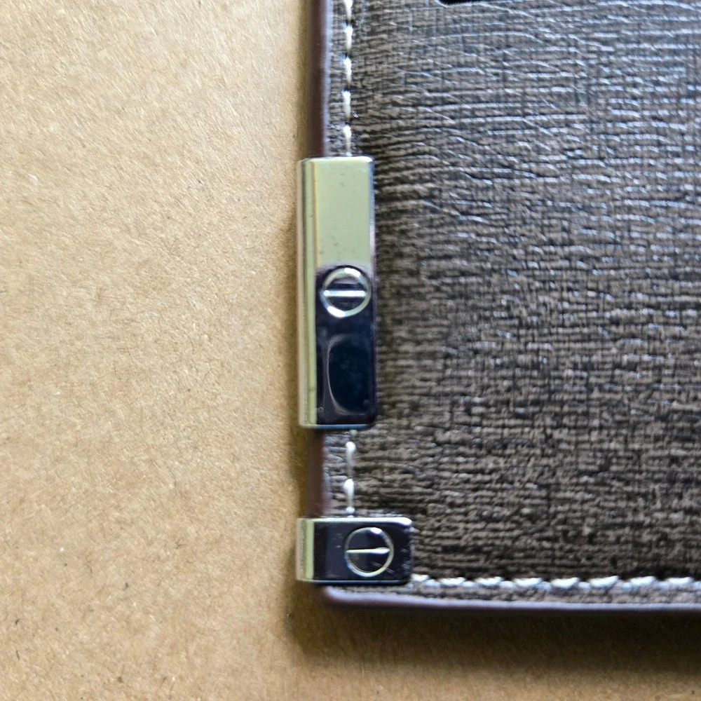 Mens Brown Honeycomb Embossed Bifold Wallet with ID Window and Zipper Pocket